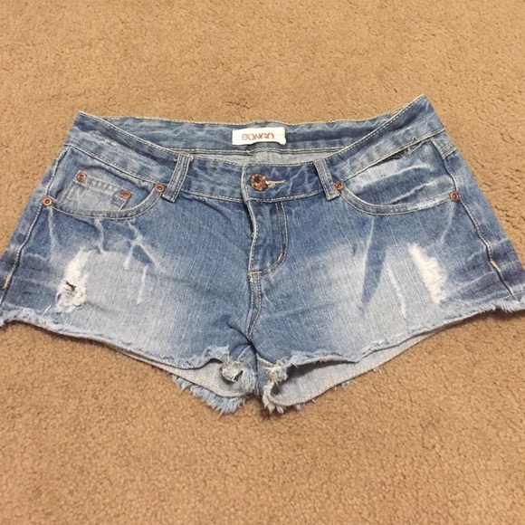 Cute shorty short shorts🙌🏼 - Picture 1 of 3