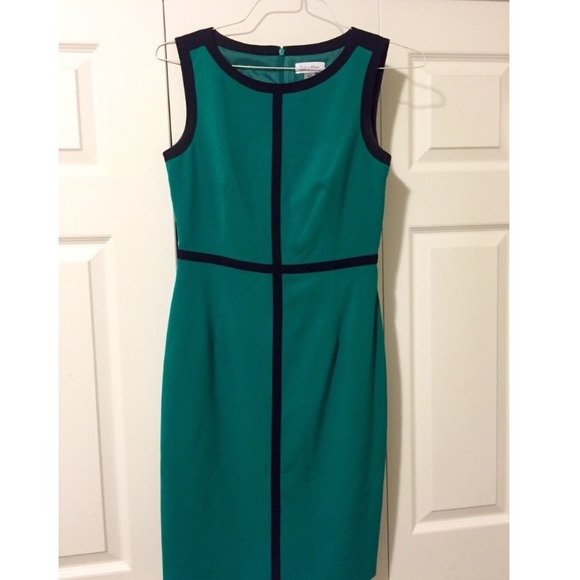 Color Block Calvin Klein Midi Dress