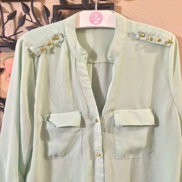 ‼️SOLD‼️ - Picture 2 of 3