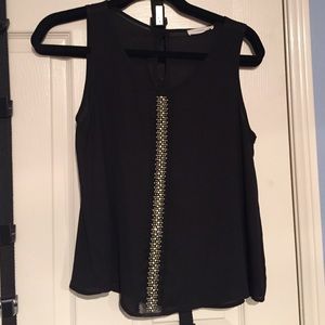 Loose fit tank top with crystal and mesh accent
