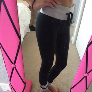 gray/black PINK leggings