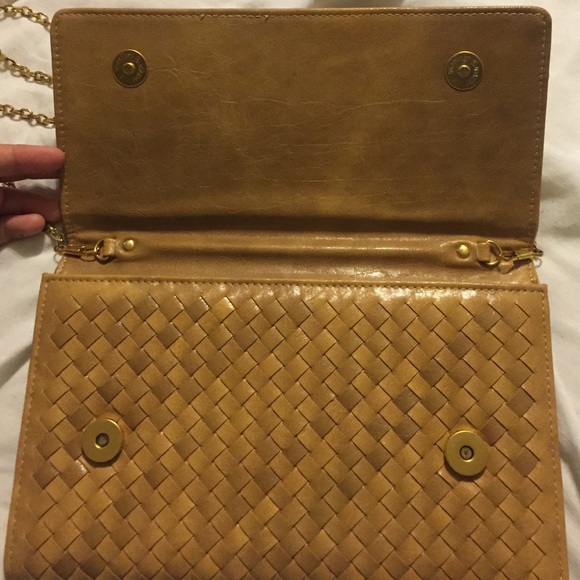Purse - Picture 2 of 4