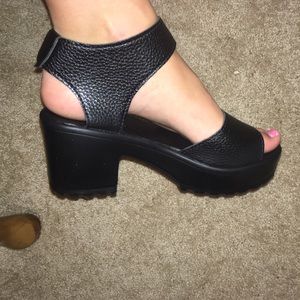 BOGO FREE Black sandal slight heel