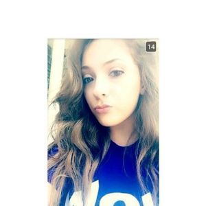 Meet your Posher, Vanessa