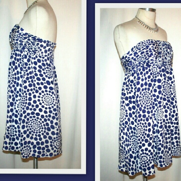 ■SOLD■ Alice + Olivia Strapless Silk Dress - Picture 2 of 4