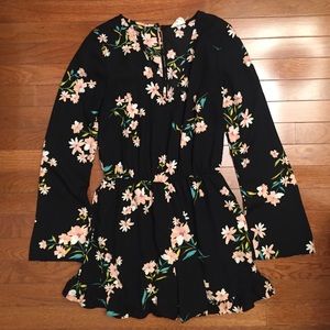 Black flower printed romper