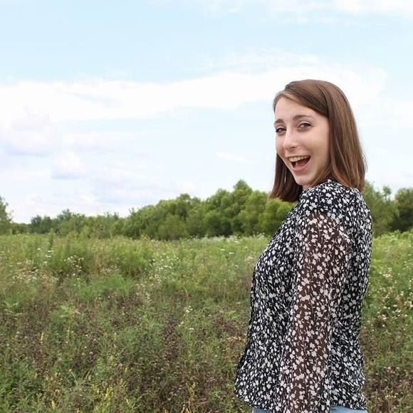 Meet your Posher, Tara