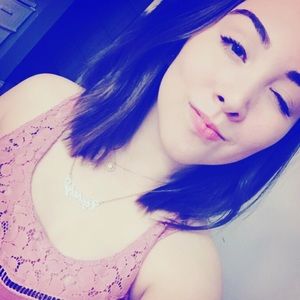 Meet your Posher, Tori