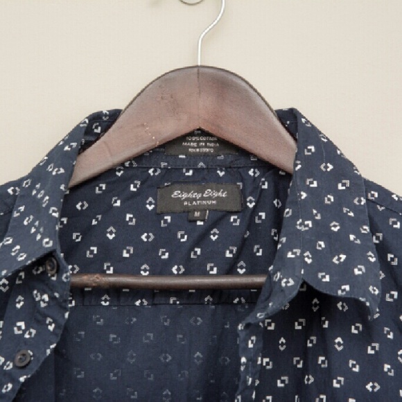 Patterned button down - Picture 2 of 3