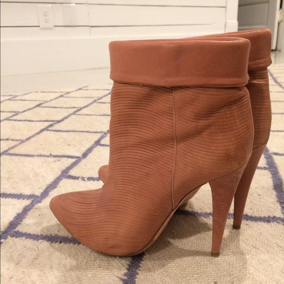 loeffler randall boots size 8.5