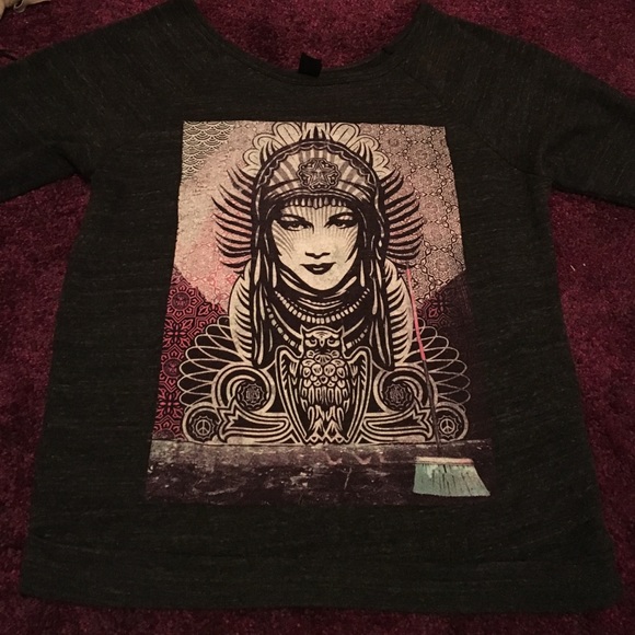 obey sweatshirt
