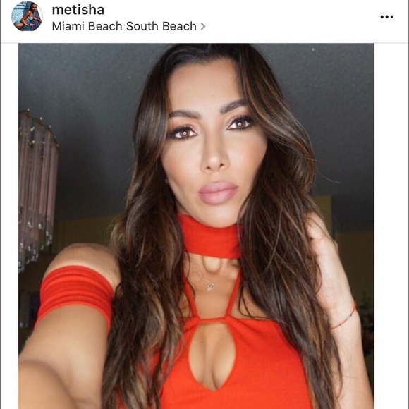 Choker Top - Picture 3 of 4