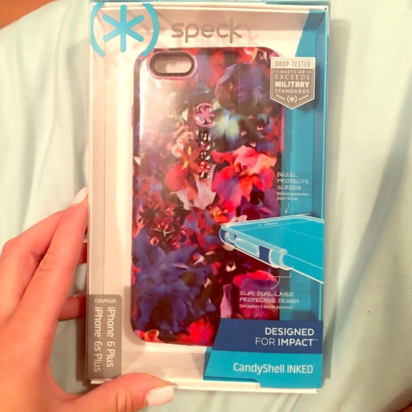 Speck iPhone 6 Plus case!!