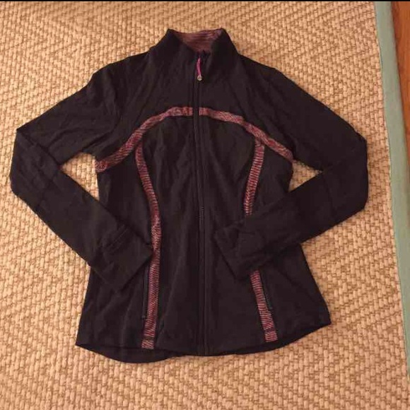 Black lululemon jacket