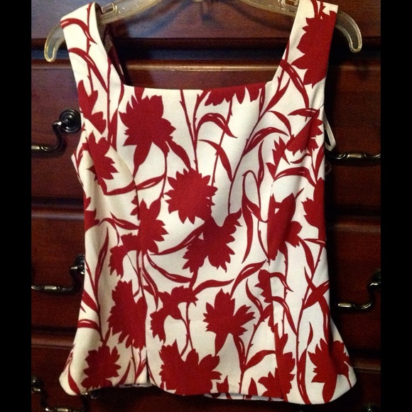 SET-John Roberts skirt & top - Picture 2 of 4