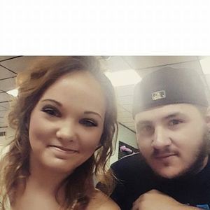 Meet your Posher, Dakota