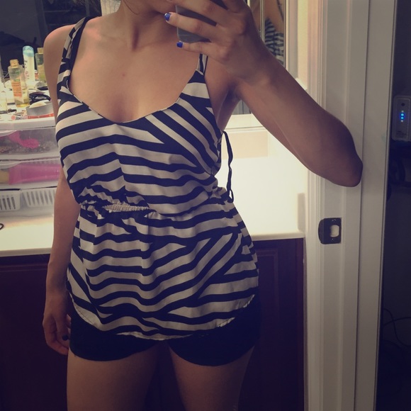 Satin striped Black and Tan blouse - Picture 1 of 4