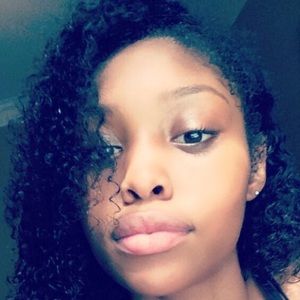 Meet your Posher, Jahna