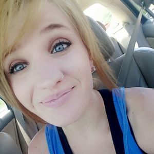 Meet your Posher, Lanaya