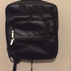 Wyndham Small Leather Backpack
