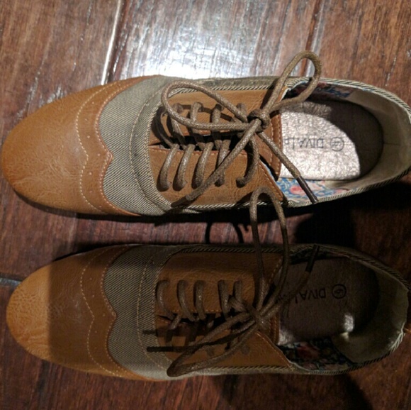 Lightweight Oxfords