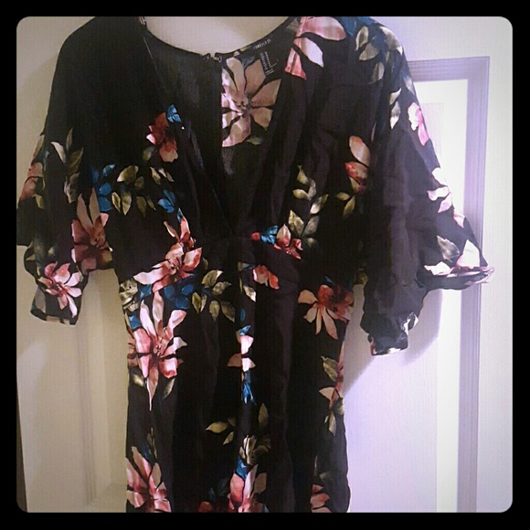 Forever 21 Flower Shirt