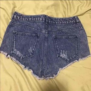 H&'m jeans shorts size 8