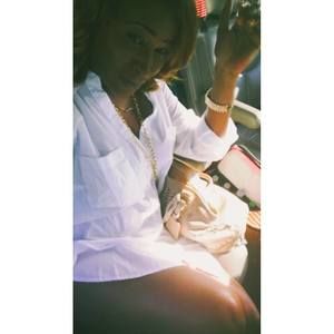 Meet your Posher, Ebony