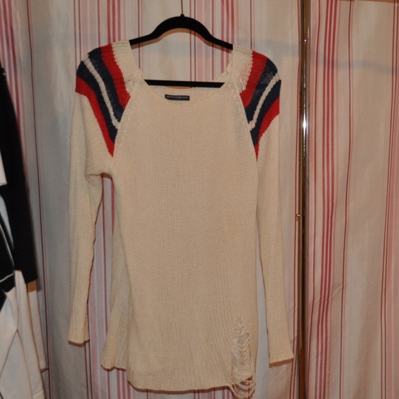 Brandy Melville patriotic sweater