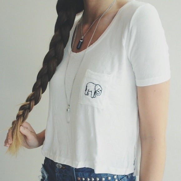 Brandy Melville shirt