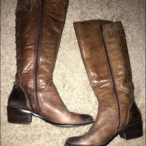 Arturochiang boots - Picture 1 of 3