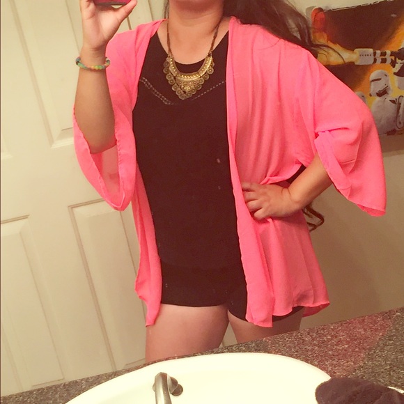 Coral kimono