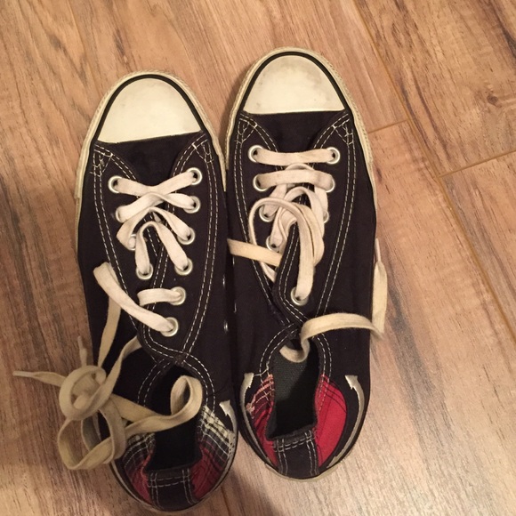 Converse women's 6.5  mens 4.5