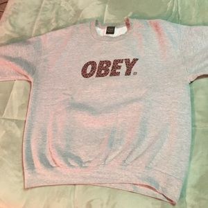 Obey sweatshirt