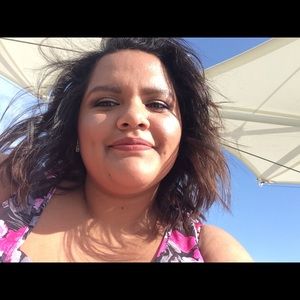 Meet your Posher, Yazmin