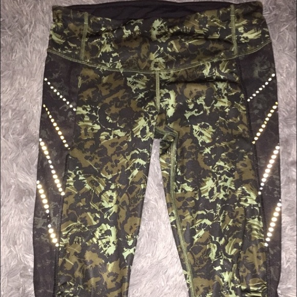 Lululemon Sun Runner Crops