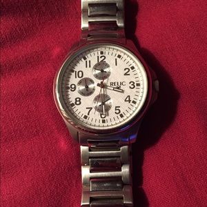 Relic silver white face watch