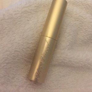 New too faced lipstick with out box bumbleberry