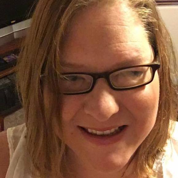 Meet your Posher, Joella - Picture 1 of 1