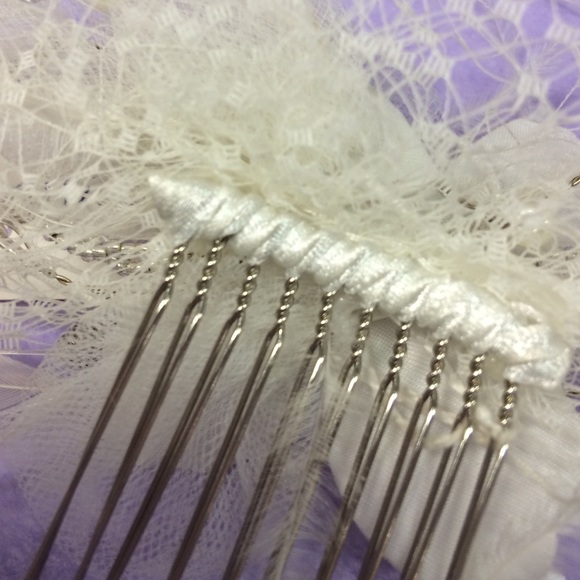 Birdcage veil/ hair piece main image 4