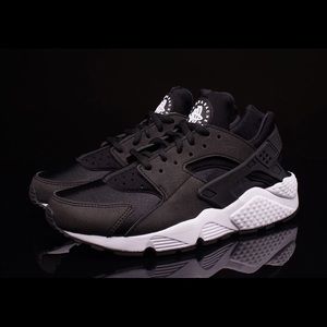 Nike Women's Air Huarache