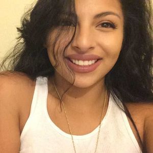 Meet your Posher, Amelia