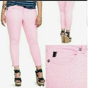 Torrid skinny jeans