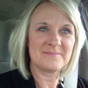 Meet your Posher, Debbie