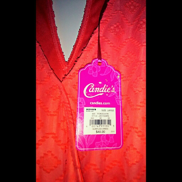 Dress - Picture 2 of 3