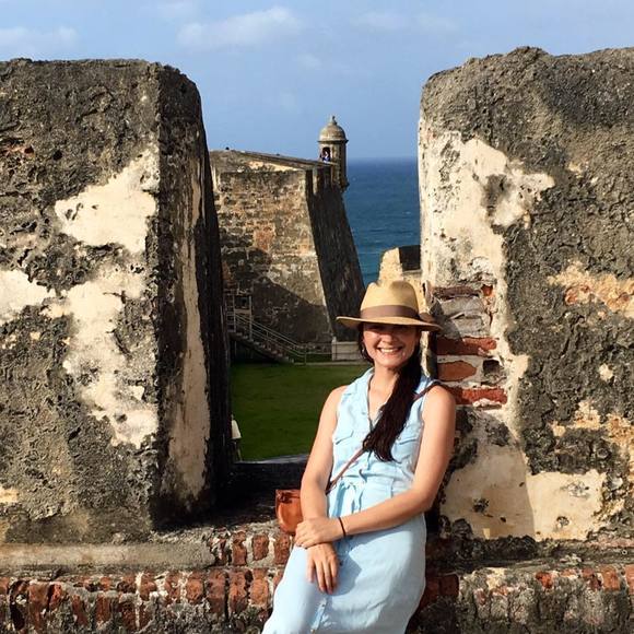 Meet your Posher, Angélica