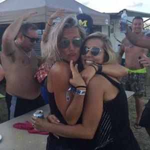 Meet your Posher, Rikki