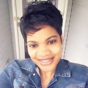 Meet your Posher, Mikenda