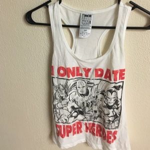 I only date superheroes tank size small