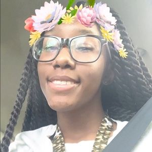 Meet your Posher, Senavi